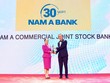 Đại diện Nam A Bank nhận giải thưởng “Nơi làm việc tốt nhất châu Á 2022”