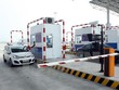 Thu phí tại tuyến đường cao tốc Hà Nội-Hải Phòng. (Ảnh: Huy Hùng/TTXVN)