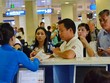 Nếu đề xuất tăng giá, phí của ACV được chấp thuận, hành khách đi máy bay có thể tốn kém hơn (Ảnh: Tấn Thạnh)