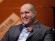 Người phụ trách thiết kế sản phẩm của Apple, Jonathan Ive.