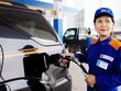 Giá xăng giảm nhỏ giọt, chưa tới 100 đồng một lít