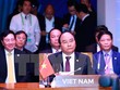 Thủ tướng Nguyễn Xuân Phúc tại phiên họp của ASEAN. Ảnh: TTXVN