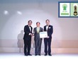 Đại diện Tập đoàn Novaland nhận giải trong lễ trao giải Asia Responsible Entrepreneurship Awards (AREA).