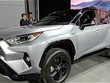 Mẫu Toyota RAV4 thế hệ thứ 4 xuất hiện ở châu Âu tại triển lãm xe hơi Paris, Pháp 2018.