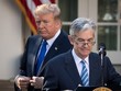 Tổng thống Mỹ Trump và Chủ tịch Fed Jerome Powell. (Nguồn: Getty Images).