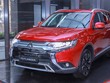 Mitsubishi Outlander 2020 ở một showroom tại Hà Nội.