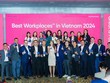 Đại diện 25 doanh nghiệp được Great Place To Work vinh danh là Nơi làm việc xuất sắc hàng đầu Việt Nam năm 2024.