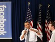 Tổng thống Barack Obama trong một cuộc họp tại trụ sở của Facebook, tháng Tư, năm 2011.