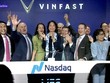 VinFast chính thức niêm yết trên Nasdaq vốn hoá trong ngày giao dịch đầu tiên hơn 85 tỷ USD vượt xa nhiều hãng xe ô tô lớn khác.