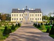 Cung điện Chateau Louis XIV. Ảnh: SWNS.com.