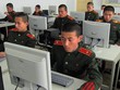 Sinh viên tại Trường Cách mạng Mangyongdae, Triều Tiên, làm việc trên máy tính. (Nguồn: CNBC)