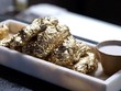 Cánh gà chiên dát vàng 24 karat chỉ có ở New York
