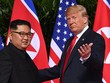 Tổng thống Mỹ Donald Trump và nhà lãnh đạo Triều Tiên Kim Jong-un (Ảnh: Reuters).