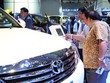 Doanh số bán xe trong nước tăng nhẹ, xe nhập giảm rất mạnh