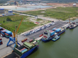 Cảng Chu Lai là đầu mối giao thông từ Khu KTM Chu Lai xuất nhập khẩu hàng hóa đi các nơi.