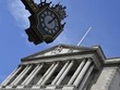 Trụ sở Ngân hàng Trung ương Anh ở London. (Ảnh: Reuteurs/TTXVN)