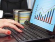 Nhà đầu tư nên chọn những công ty có chính sách kế toán nhất quán.