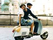 Nhờ sự bảo thủ của người Italy đã giúp Vespa giữ nguyên kiểu dáng và phong cách sau hàng trăm năm. Ảnh: Oddviser.