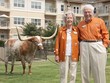 Đến nay, cặp đôi vẫn khỏe mạnh và minh mẫn. Ảnh: Longhorn Village Senior Living.