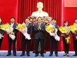Bí thư Tỉnh ủy Phú Thọ trao quyết định và chúc mừng các đồng chí được giao nhiệm vụ mới.