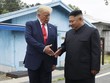 Tổng thống Mỹ Donald Trump và nhà lãnh đạo Triều Tiên Kim Jong-un (Ảnh: Reuters).