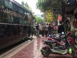 Công an tiến hành kiểm tra xe khách Bảo Lâm.