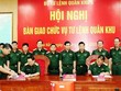 Hội nghị bàn giao chức vụ Tư lệnh Quân khu 5 (Ảnh Báo QĐND).