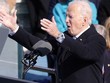Tổng thống Mỹ Joe Biden đeo đồng hồ hạng sang trong lễ nhậm chức. (Ảnh: EPA).