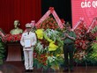 Đại tá Lê Vinh Quy nhận quyết định làm Giám đốc Công an tỉnh Đắk Lắk. (Nguồn: nld.com.vn).