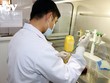 Trung tâm Kiểm soát bệnh tật tỉnh Đồng Nai lấy mẫu xét nghiệm Covid-19.