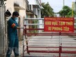 Khu vực phong tỏa tại phường Mỹ Bình, thành phố Phan Rang-Tháp Chàm (Ninh Thuận). (Ảnh: Công Thử/TTXVN)