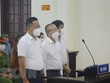 Ba bị cáo Lê Anh Dũng, Phan Bùi Bảo Thi và Nguyễn Huy tại phiên tòa xét xử sơ thẩm vụ án 'Lợi dụng các quyền tự do dân chủ xâm phạm quyền, lợi ích hợp pháp của cá nhân. (Ảnh: Thanh Thủy/TTXVN)