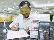 Thị trường tăng điểm trở lại, nhiều người có tỷ trọng tiền mặt cao bắt đầu giải ngân.