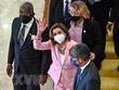 Chủ tịch Hạ viện Mỹ Nancy Pelosi (giữa). (Ảnh: AFP/TTXVN).