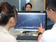 Thị trường chứng khoán Việt Nam năm 2022 sụt giảm mạnh cả điểm số và thanh khoản.