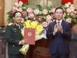 Chủ tịch nước Võ Văn Thưởng trao quyết định thăng quân hàm từ Trung tướng lên Thượng tướng đối với đồng chí Trịnh Văn Quyết.