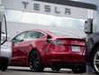 Vật lộn trong cuộc chiến thị phần, Tesla tiếp tục hạ giá bán trên toàn cầu