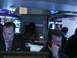 Giới đầu tư Phố Wall buồn vui lẫn lộn - Ảnh: Reuters
