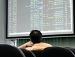 Phiên giảm quá đà: Không loại trừ “tay to” dìm hàng