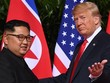 Tổng thống Mỹ Trump (phải) và lãnh đạo Triều Tiên Kim Jong-un tại Singapore tháng 6/2018. Ảnh:AFP.