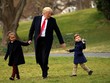 Tổng thống Mỹ Donald Trump và cháu. Ảnh: Reuters.