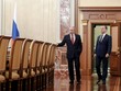 Tổng thống Nga Vladimir Putin và Thủ tướng Nga Dmitry Medvedev. Ảnh: TASS