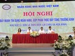 Các lãnh đạo tỉnh Sơn La và ngành ngân hàng điều hành Hội nghị
