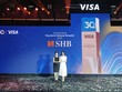 Đại diện SHB nhận giải thưởng vinh danh “Ngôi sao tăng trưởng thẻ năm 2025”