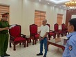 Công an tỉnh Đồng Nai đọc lệnh bắt tạm giam Bùi Vĩnh Tuấn, Giám đốc Công ty cổ phần Đầu tư xây dựng địa ốc Đại Tuấn Phát ngày 23/4.