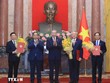 Tổng Bí thư, Chủ tịch nước Tô Lâm trao Quyết định bổ nhiệm; Thủ tướng Phạm Minh Chính tặng hoa chúc mừng các Phó Thủ tướng Nguyễn Hòa Bình, Bùi Thanh Sơn và Hồ Đức Phớc tối 26/8 (Ảnh: TTXVN)