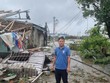 Giám định viên của bảo hiểm DBV tại hiện trường sau cơn bão số 10