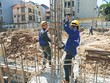 Các dự án đầu tư xây dựng thường gặp nhiều khó khăn liên quan việc cấp phép, giải phóng mặt bằng... Ảnh: Dũng Minh