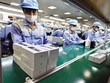 Công nghiệp ICT là ngành xuất siêu lớn nhất của Việt Nam. Trong ảnh: sản xuất smartphone tại Nhà máy Bphone. Ảnh: Đức Thanh