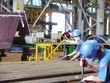 Sản xuất tại Công ty Doosan Vina (Dung Quất , Quảng Ngãi). Ảnh: Đức Thanh